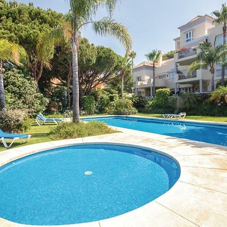 Beautiful Apartment In Marbella-Cabopino With 2 Bedrooms, Wifi And Outdoor Swimming Pool Luaran gambar